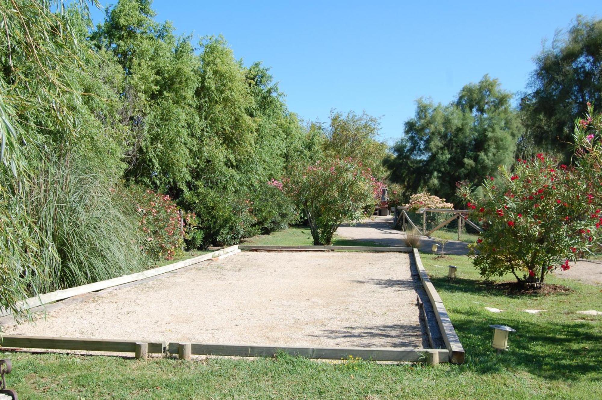 Les Deux Pins Saintes-Maries-de-la-Mer